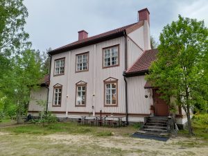 Maininkipohjoinen